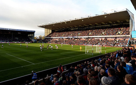 格林表现出 格林表现出